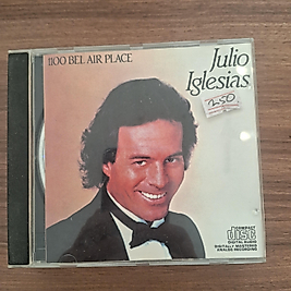 JULIO IGLESIAS * 1100 BELL AIR PLACE