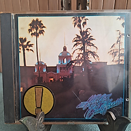 EAGLES * HOTEL CALOFORNIA