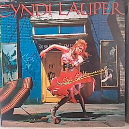 CYNDI LAUPER * SHE IS SO UNSUAL